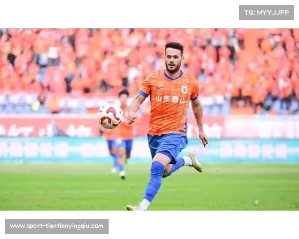 泰山外援瓦科25球领跑金靴，续约问题成焦点